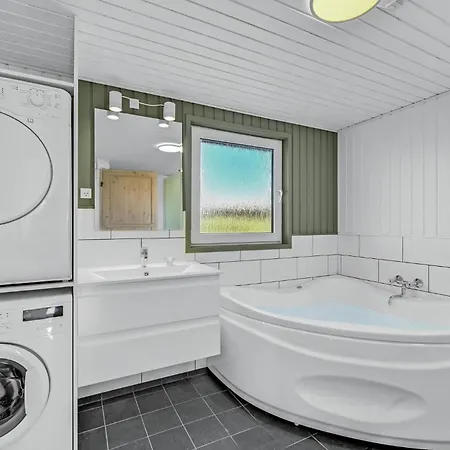 펜션 Gorgeous Home In Ringkobing With Sauna
